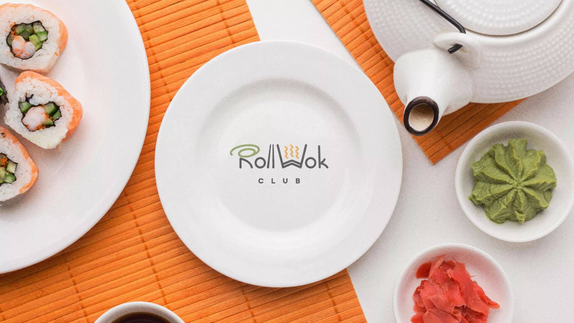 Разработка логотипа и фирменного стиля в Нурлате для суши-бара «Roll Wok Club» Разработка логотипа и фирменного стиля в Нурлате для суши-бара «Roll Wok Club»